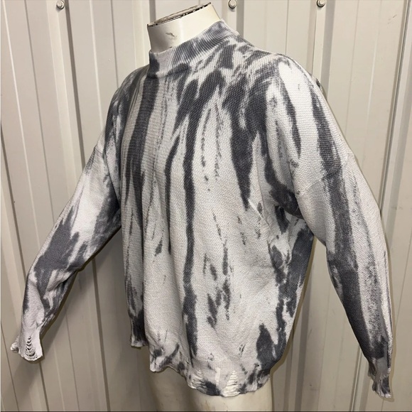 Represent Clothing Sample Sweater Large - Picture 2 of 6